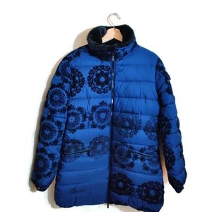 YES STYLE NWOT Royal Blue & Black Embroidered Print Zipper Long Puffer Jacket 44